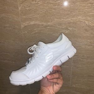 Hooters non slip shoes